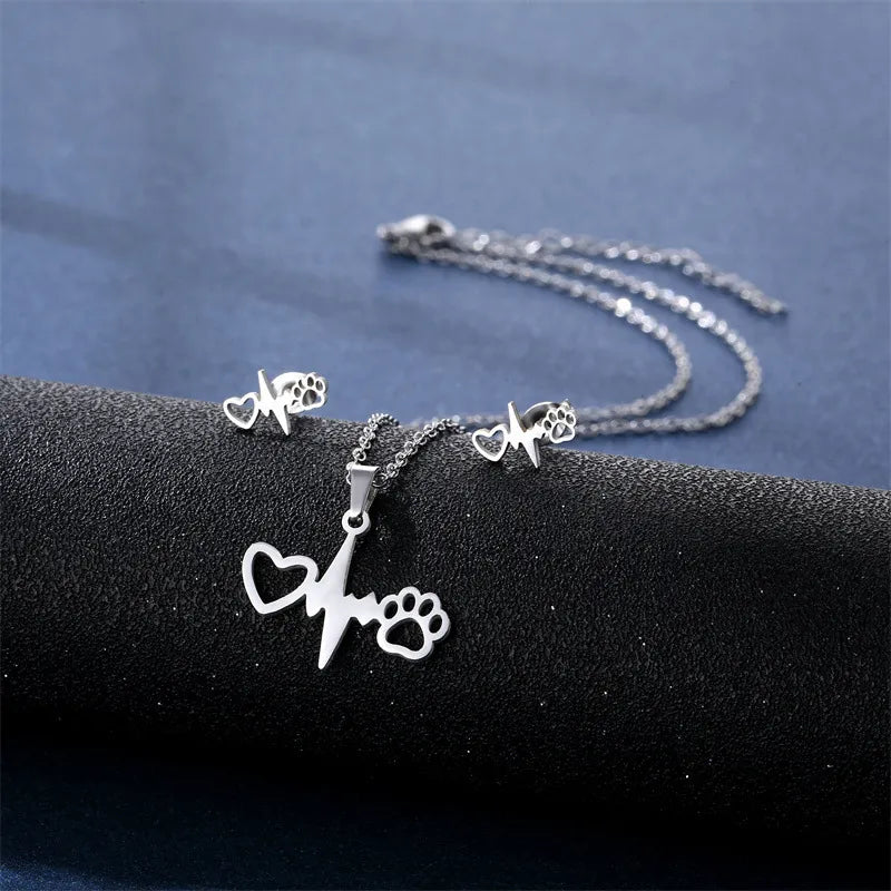 Conjuntos "Essential Sets" ETERNITY - Cadena y Zarcillos Simbólicos