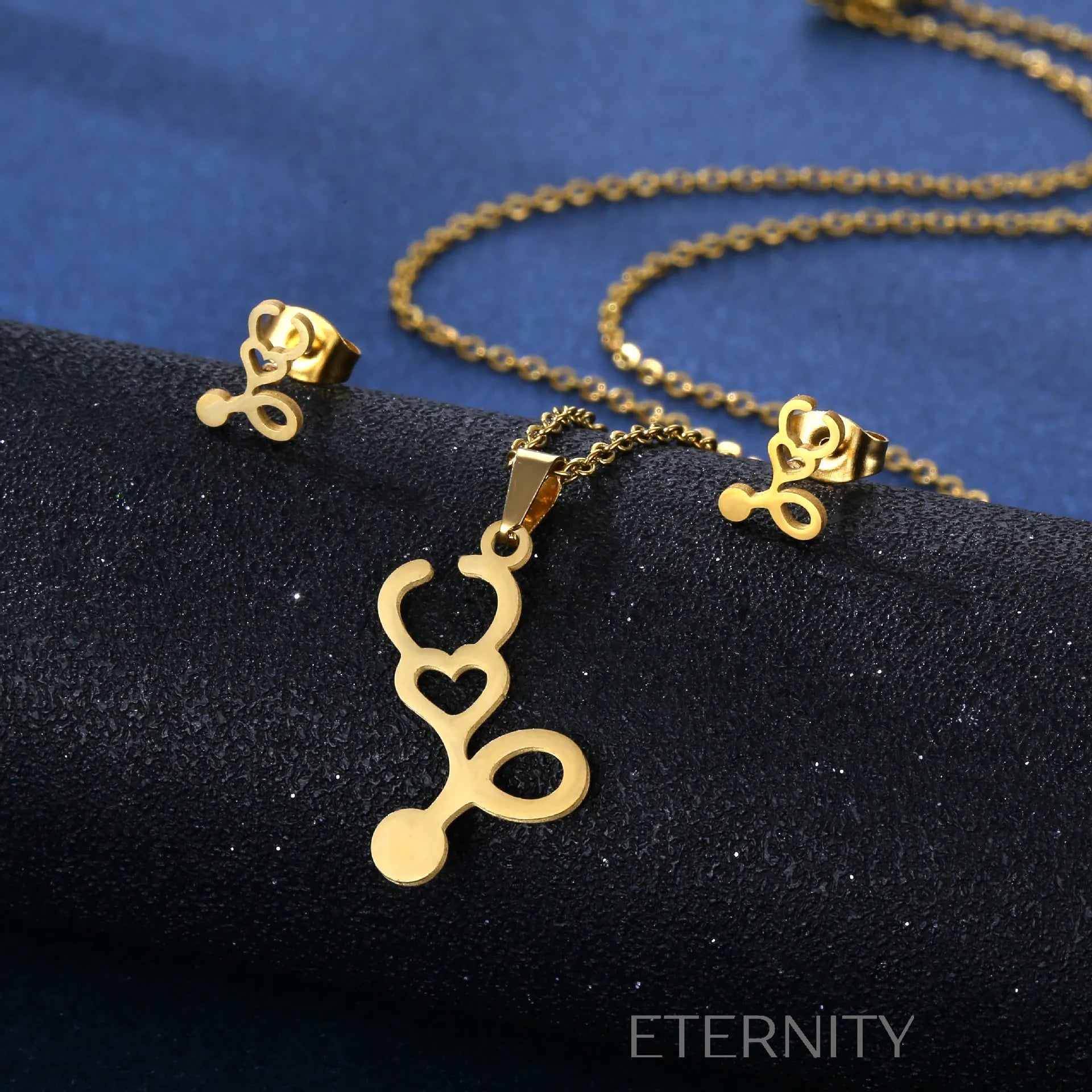 Sets Identity de Collar y Zarcillos en Acero Dorado  Set Dorado Unica Acero Inoxidable  ETERNITY