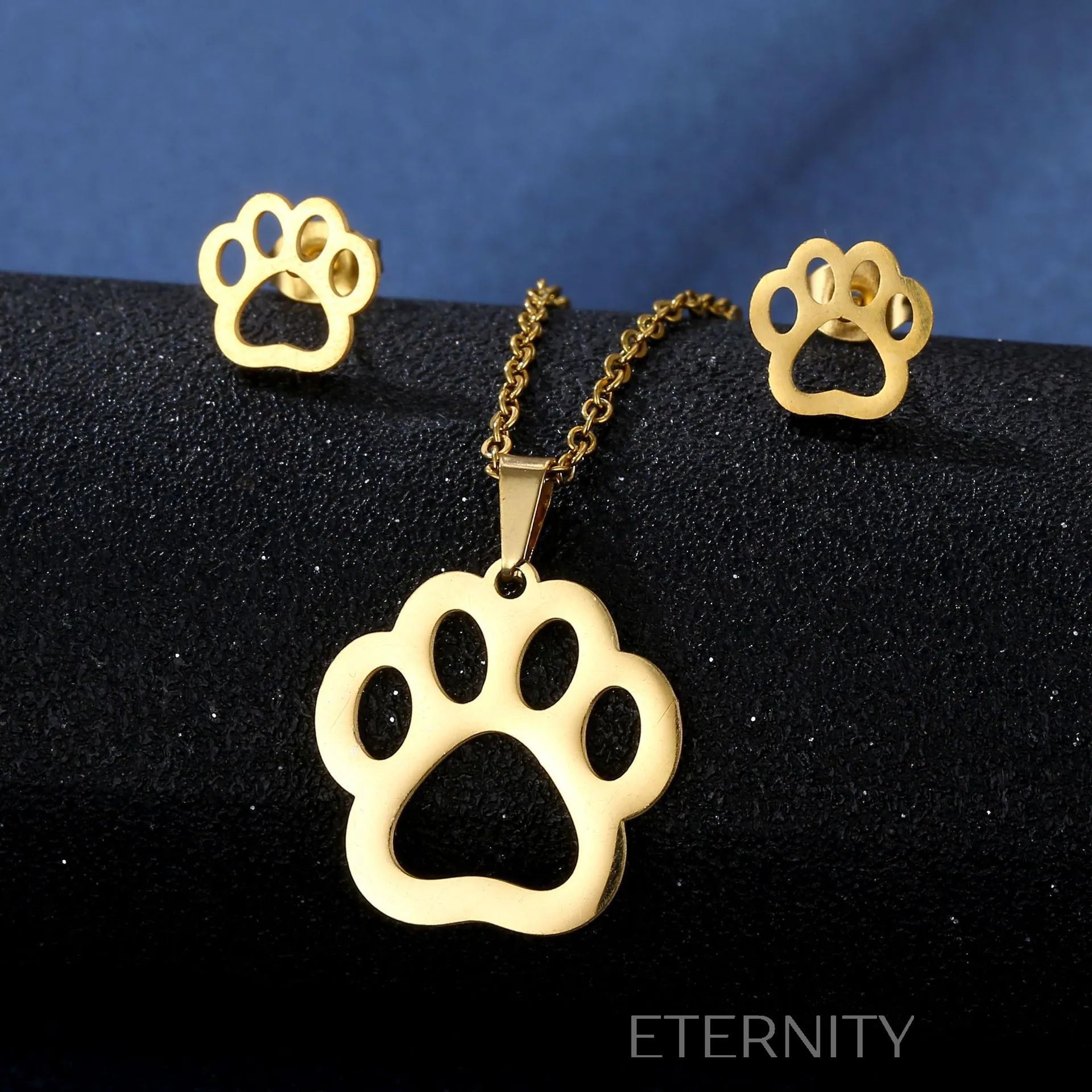 Sets Identity de Collar y Zarcillos en Acero Dorado  Set Dorado Unica Acero Inoxidable  ETERNITY