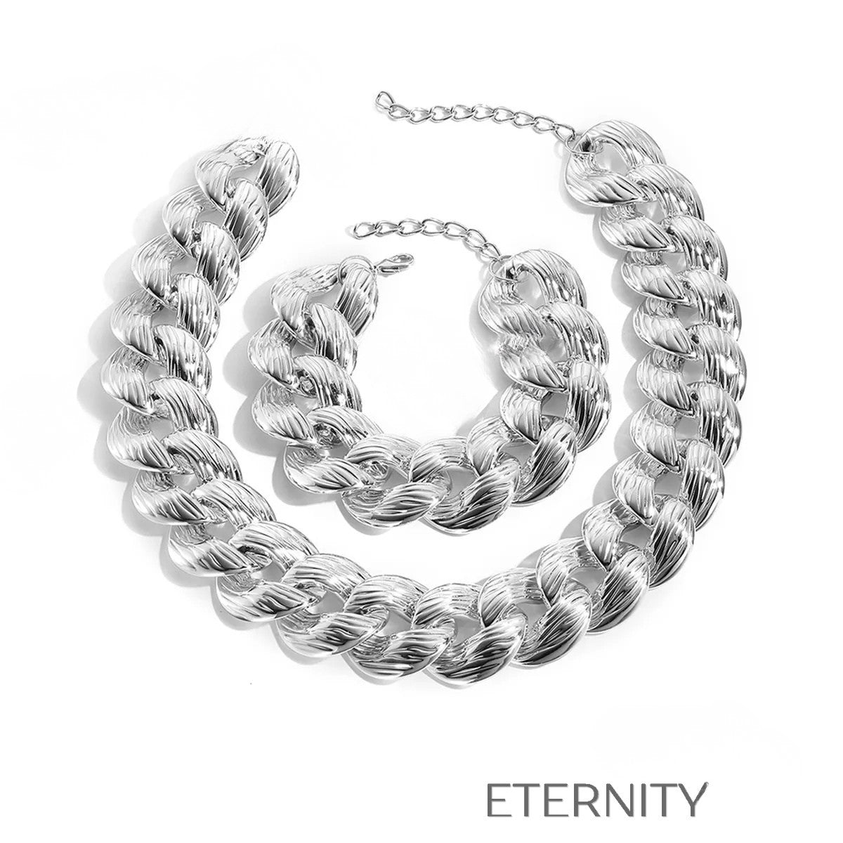 Conjunto de Collar y Brazalete de Eslabones Gruesos con Textura Acanalada  Set Dorado Unica Acero Inoxidable  ETERNITY