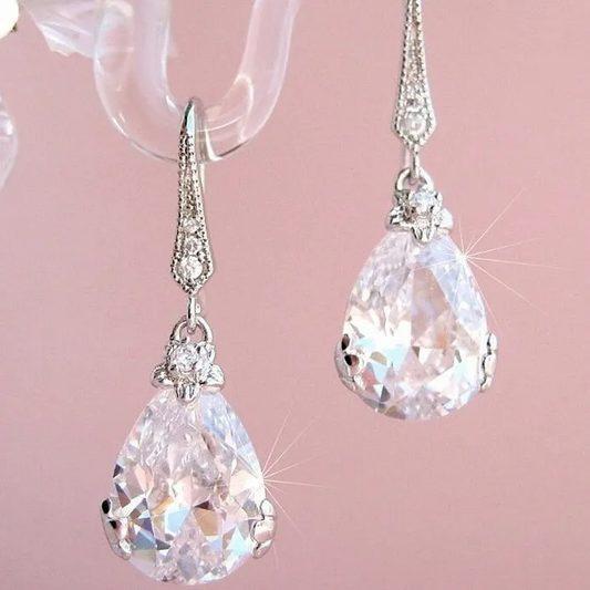 Zarcillos "Crystal Tear" ETERNITY - Gota de Cristal y Baño de Plata