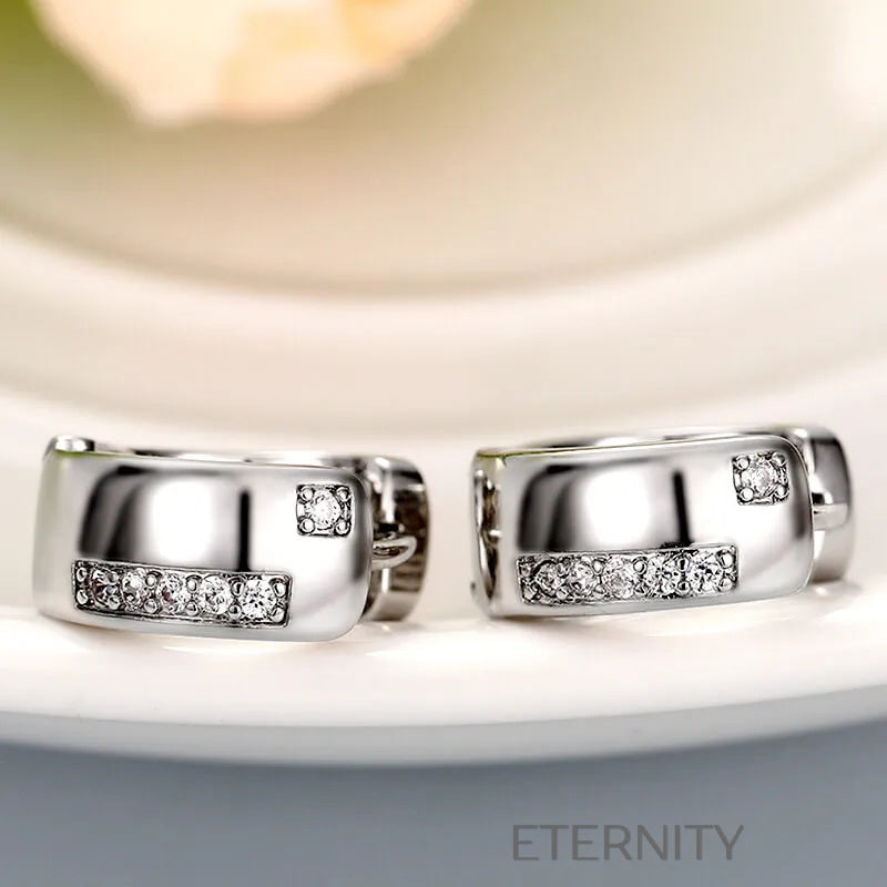 Zarcillos de Aro Grueso con Detalles de Cristal y Calado  Zarcillos Plateado Unica Acero Inoxidable  ETERNITY