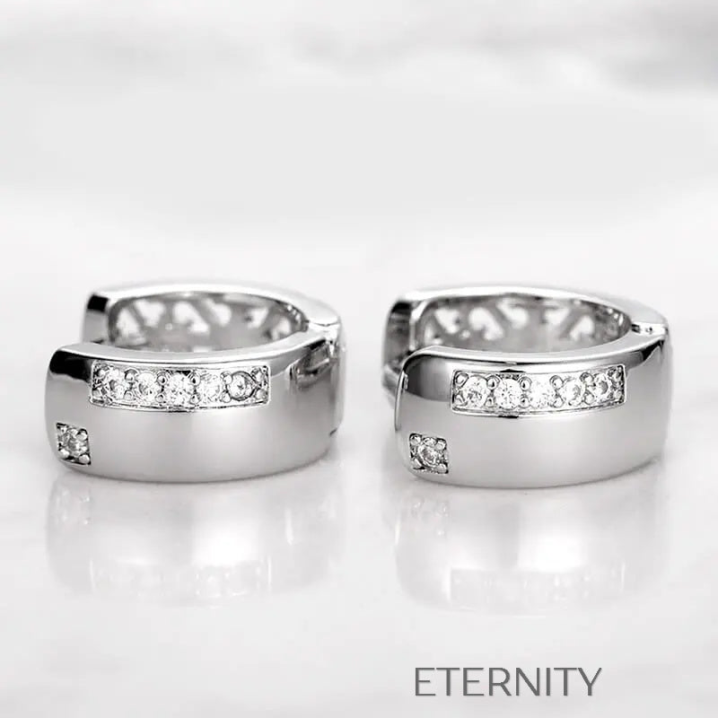 Zarcillos de Aro Grueso con Detalles de Cristal y Calado  Zarcillos Plateado Unica Acero Inoxidable  ETERNITY