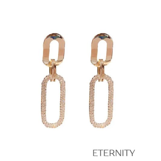 Zarcillos de Eslabones Ovalados con Cristales Pavé  Zarcillos Dorado Unica Acero Inoxidable  ETERNITY