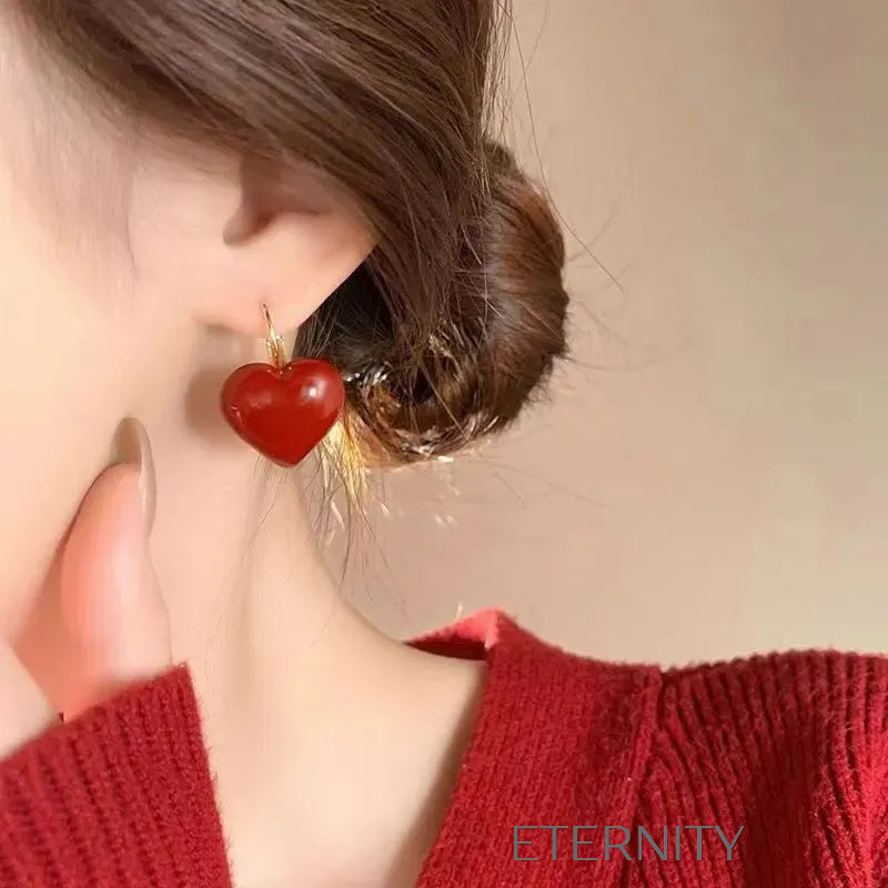 Zarcillos Crimson Heart de Corazón Rojo  Zarcillos Rojo Unica Acero Inoxidable  ETERNITY