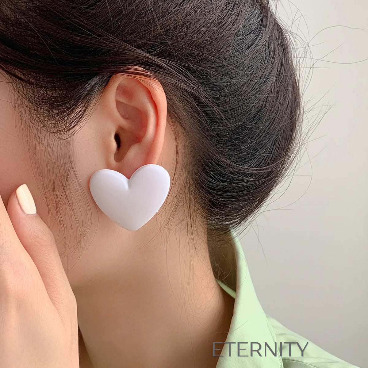 Zarcillos Maxi Corazón Matte  Zarcillos Azul Unica Acero Inoxidable  ETERNITY