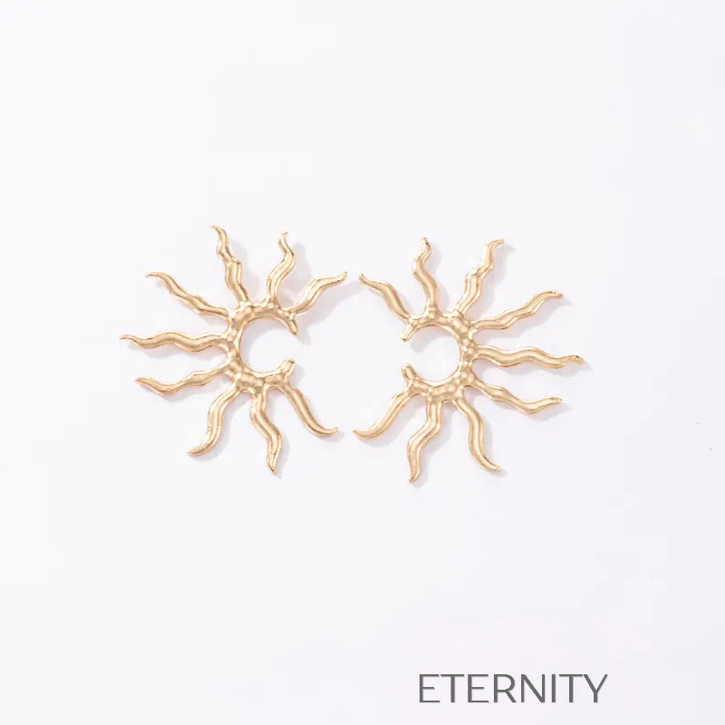 Zarcillos de Sol Radiante Oversized en Oro  Zarcillos Dorado Unica Acero Inoxidable  ETERNITY