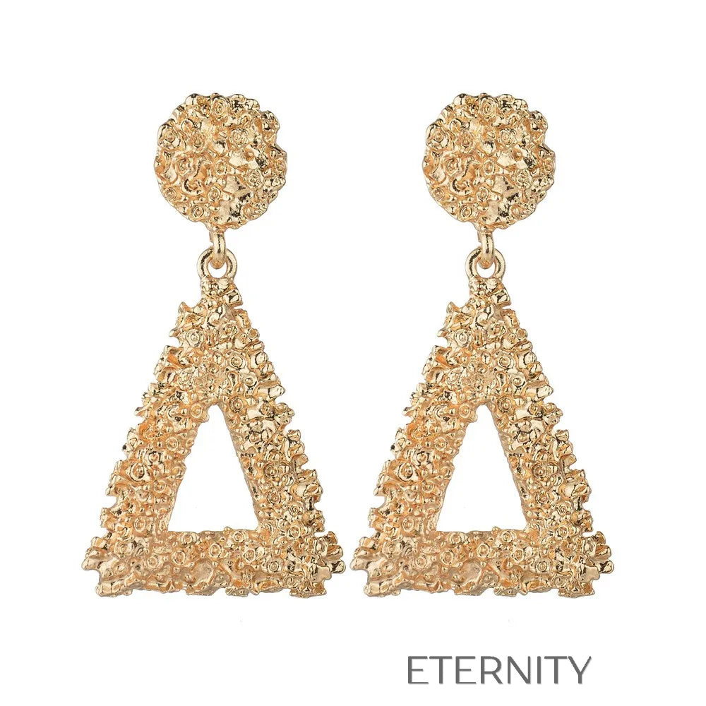 Zarcillos Colgantes de Triángulo con Textura Rugosa  Zarcillos Dorado Unica Acero Inoxidable  ETERNITY