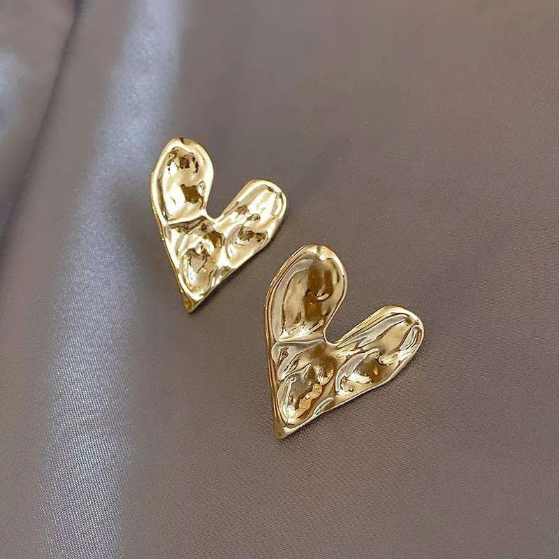 Zarcillos "Liquid Heart" ETERNITY - Diseño Corazón Martillado Oro