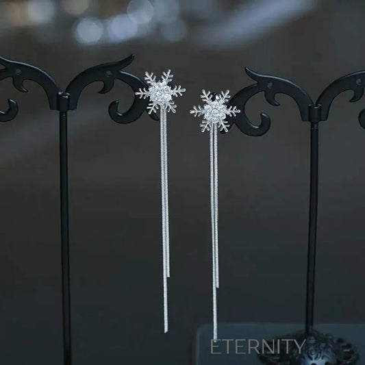 Zarcillos Frozen Elegance Copo de Nieve  Zarcillos Plateado Unica Acero Inoxidable  ETERNITY