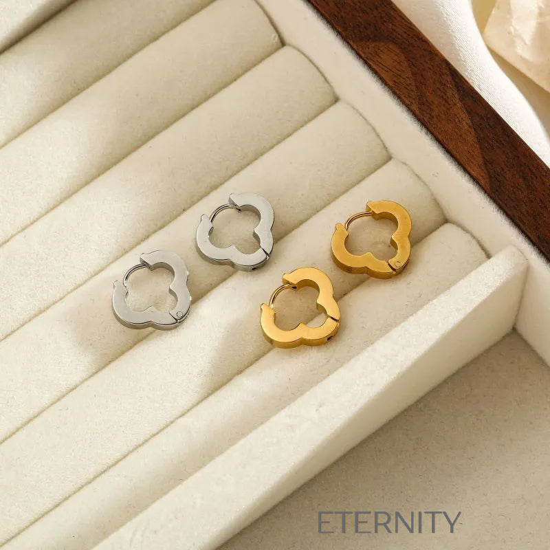 Zarcillos de Aro Luxe Clover con Silueta de Trébol en Oro y Plata  Zarcillos Dorado Unica Acero Inoxidable  ETERNITY