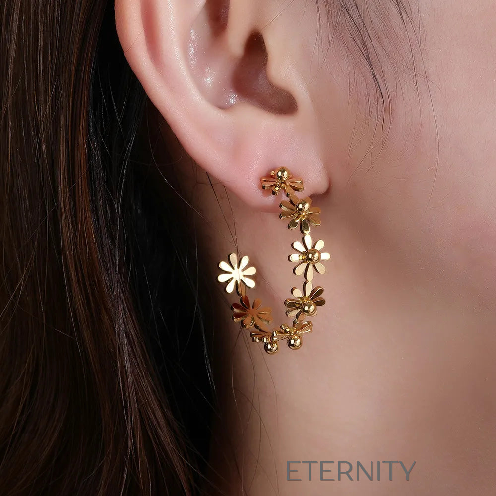 Aros Floral Bloom Estilo Corona de Flores  Zarcillos Dorado Unica Acero Inoxidable  ETERNITY