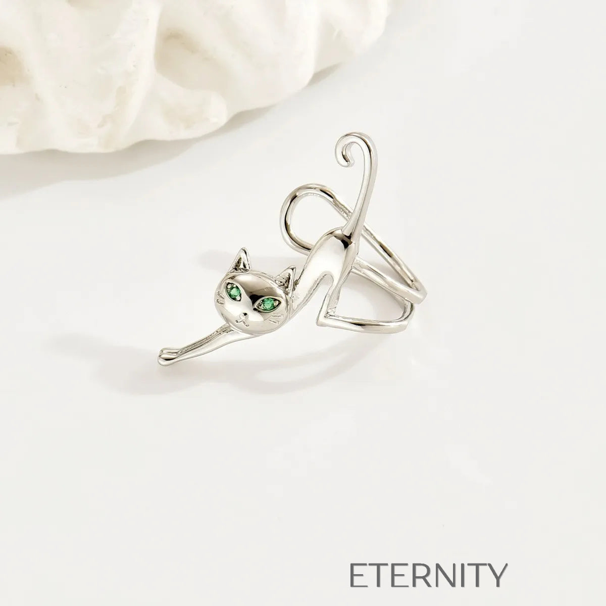 Ear Cuff Feline Grace  Zarcillos Dorado Unica Acero Inoxidable  ETERNITY