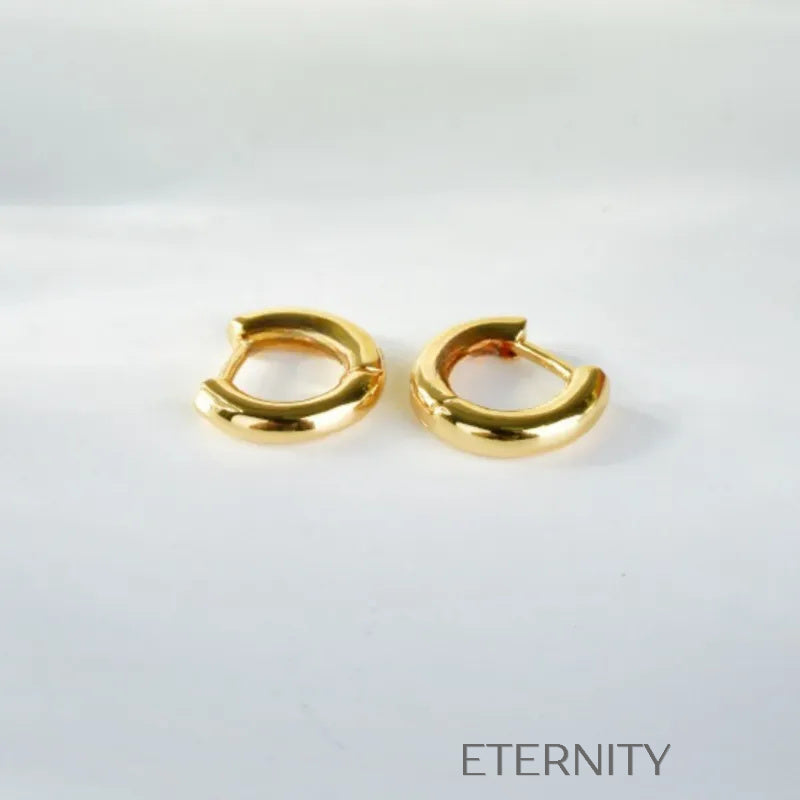 Aros Essential Minimalistas  Zarcillos Dorado Unica Acero Inoxidable  ETERNITY