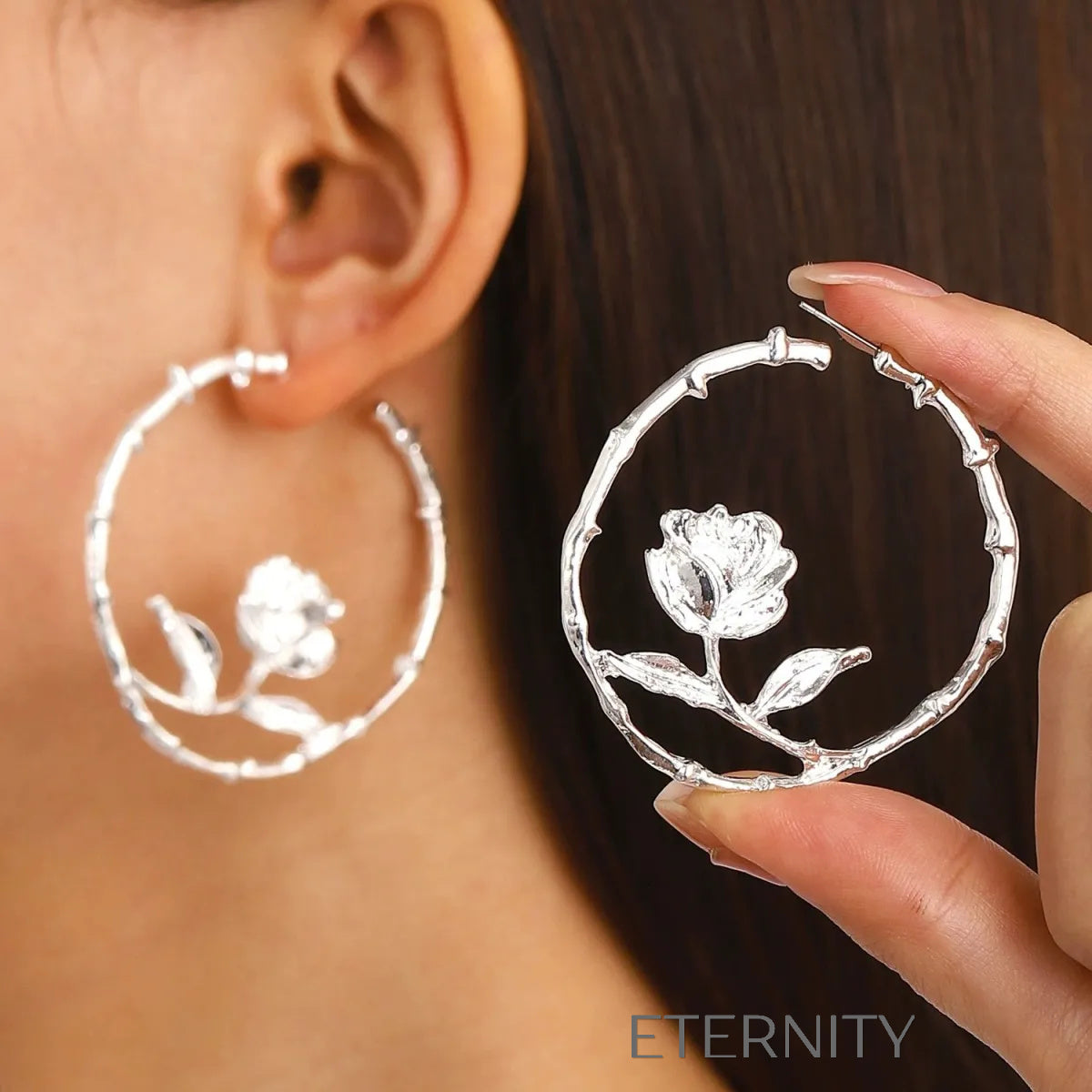 Zarcillos de Aro Ethereal Rose con Diseño Botánico y Silueta de Rosa  Zarcillos Dorado Unica Acero Inoxidable  ETERNITY