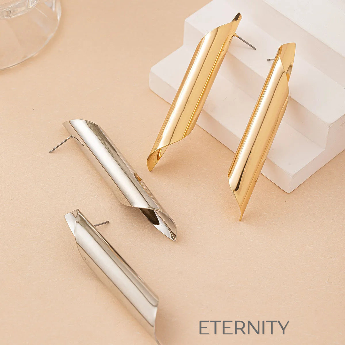 Zarcillos Largos Tubulares  Zarcillos Dorado Unica Acero Inoxidable  ETERNITY