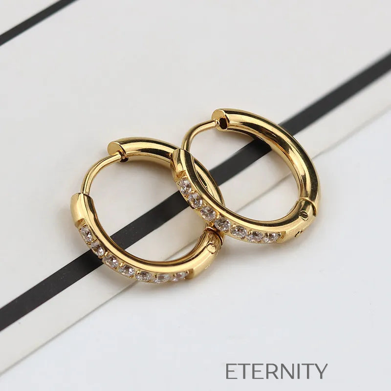 Zarcillos de Aro Starlight con Cristales Pavé en Oro y Plata  Zarcillos Dorado 10mm Acero Inoxidable  ETERNITY
