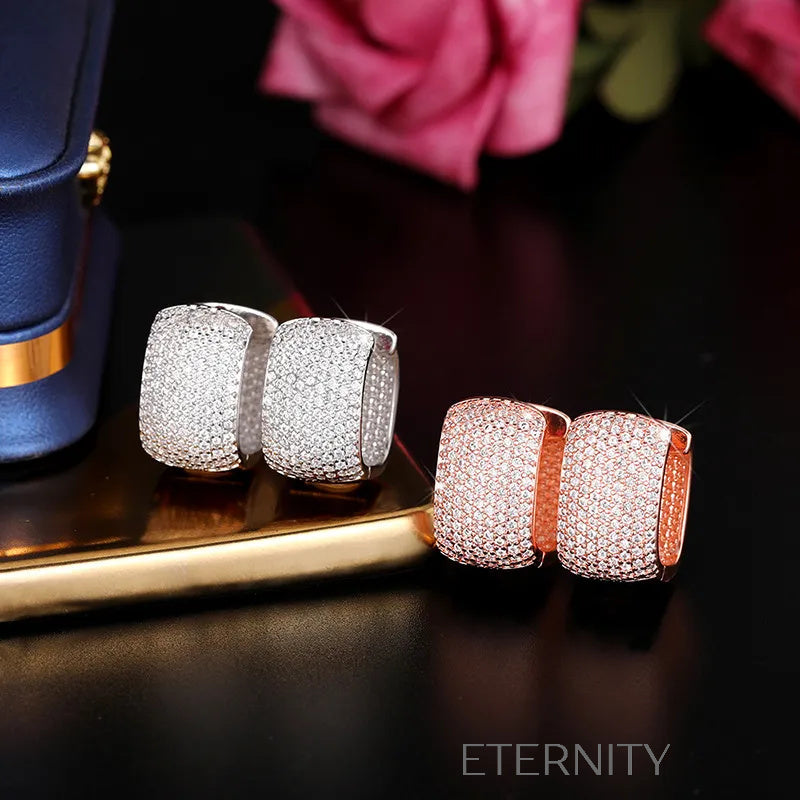 Zarcillos Aros Números Romanos  Zarcillos Negro Unica Acero Inoxidable  ETERNITY