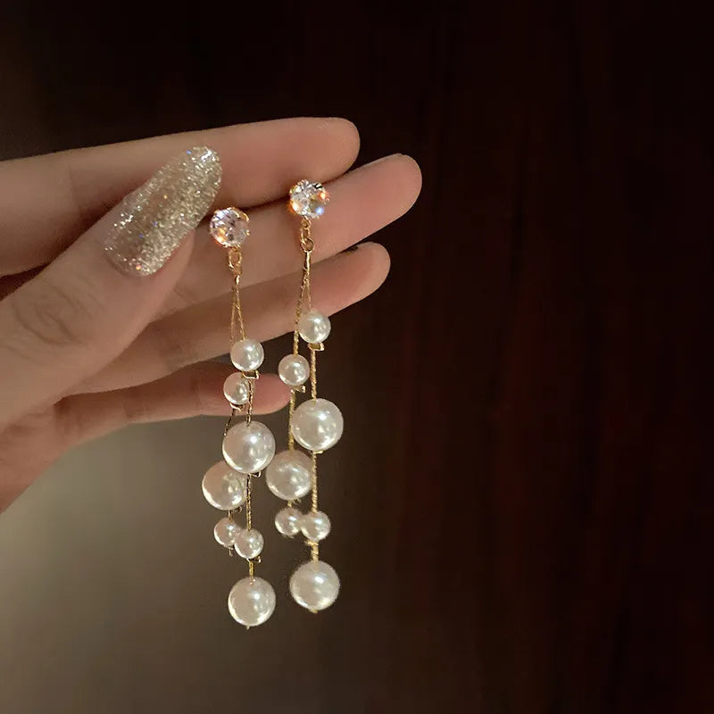 Argollas "Graceful Pearl" ETERNITY - Baño de Oro y Perla Pendiente