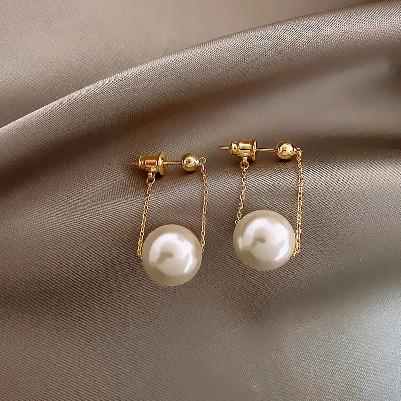 Argollas "Graceful Pearl" ETERNITY - Baño de Oro y Perla Pendiente