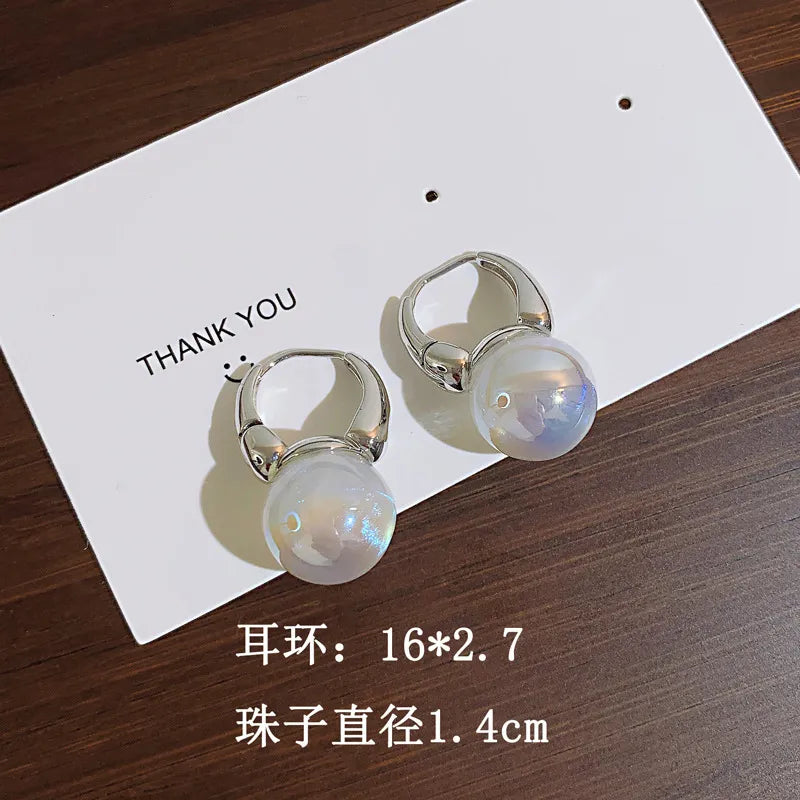Argollas "Graceful Pearl" ETERNITY - Baño de Oro y Perla Pendiente