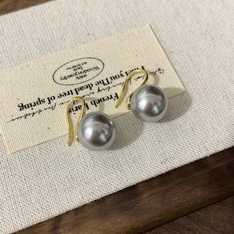 Argollas "Graceful Pearl" ETERNITY - Baño de Oro y Perla Pendiente