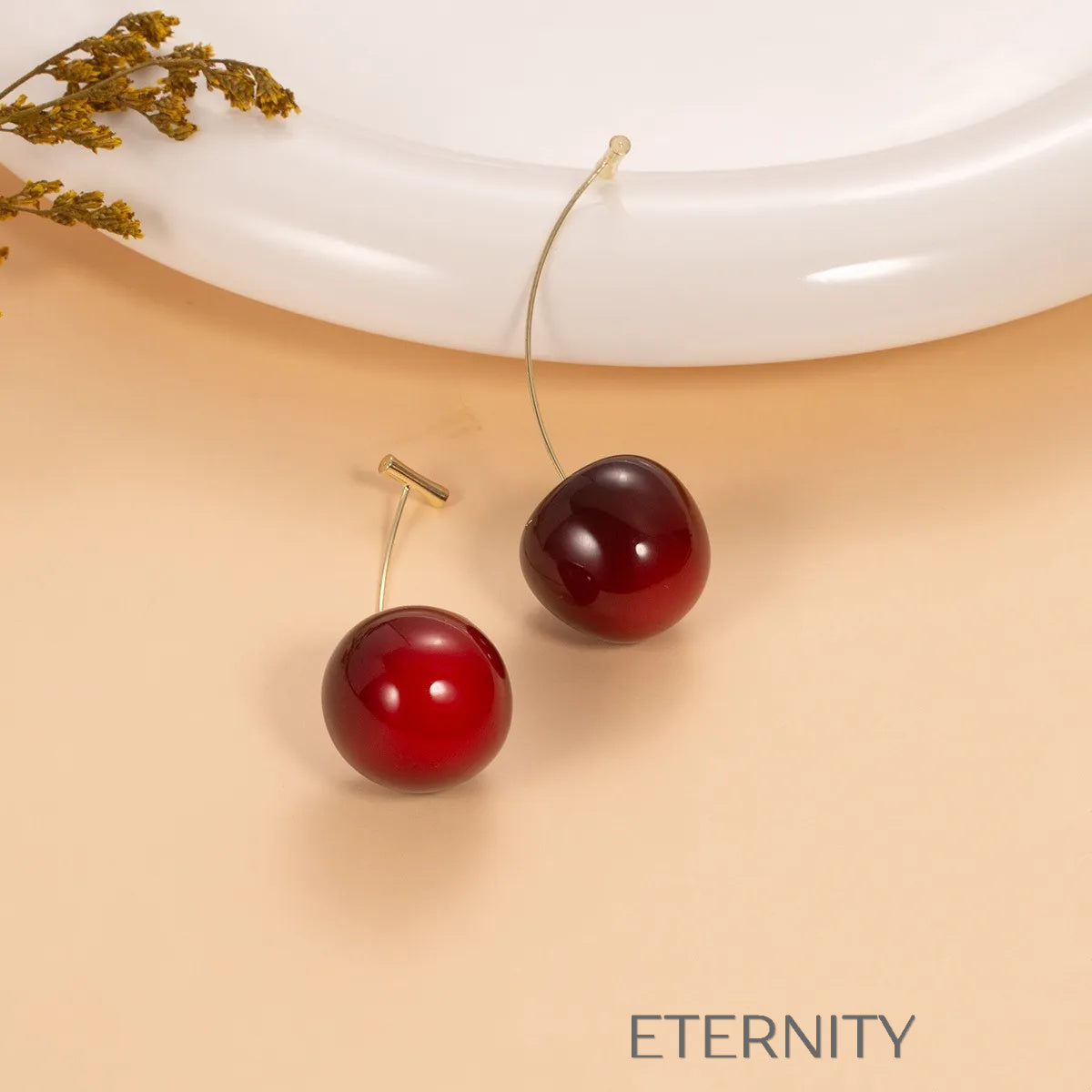 Zarcillos Cherry Blossom de Fruta en Resina Traslúcida  Zarcillos Rojo Unica Acero Inoxidable  ETERNITY