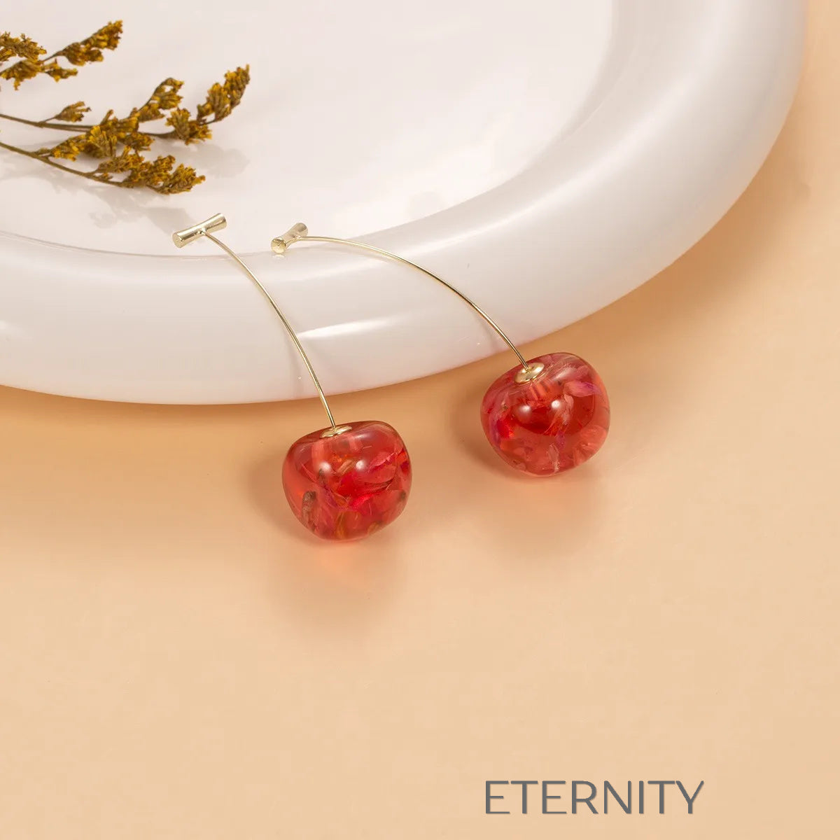 Zarcillos Cherry Blossom de Fruta en Resina Traslúcida  Zarcillos Rojo Unica Acero Inoxidable  ETERNITY