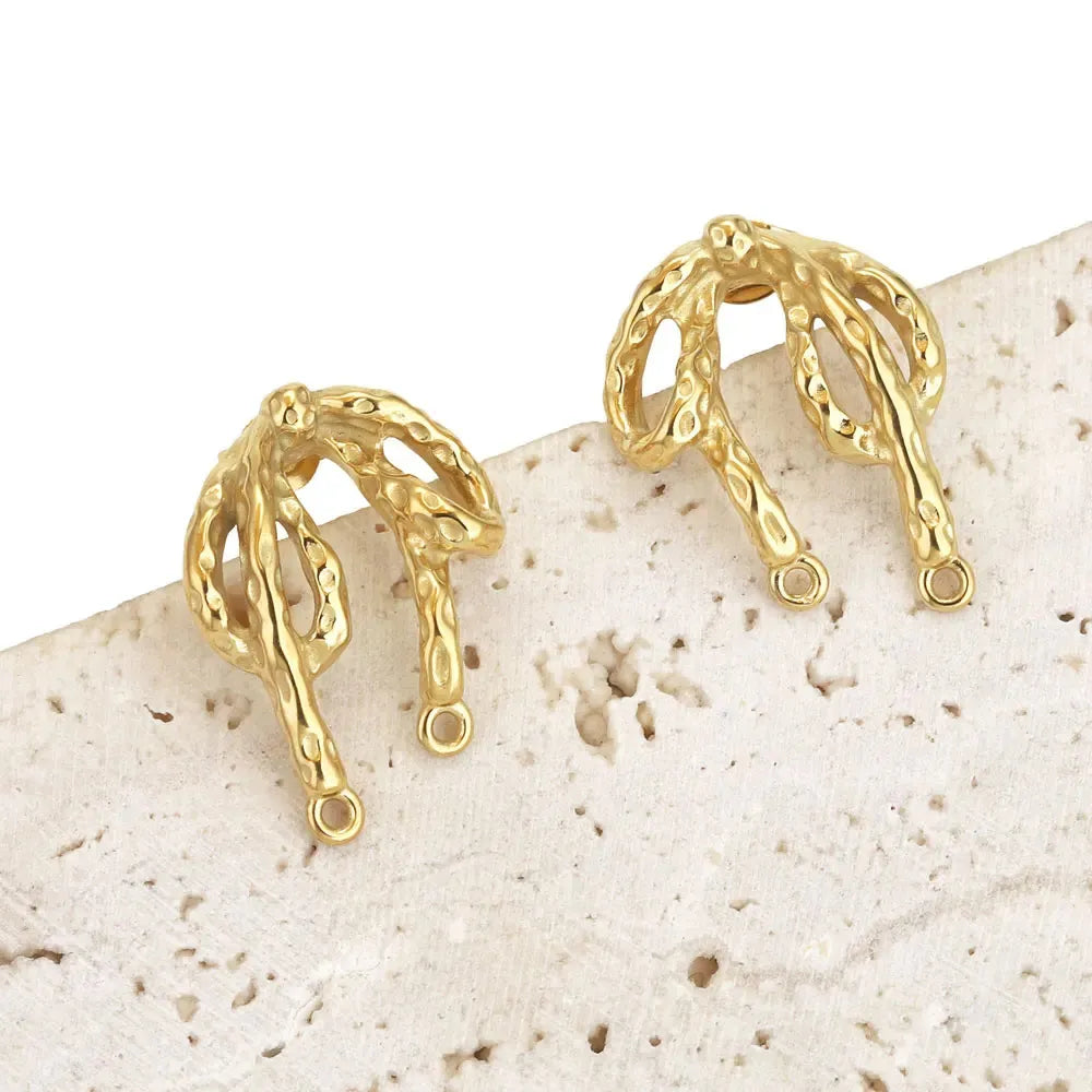 Zarcillos "Golden Bow" ETERNITY - Lazo Esculpido Martillado