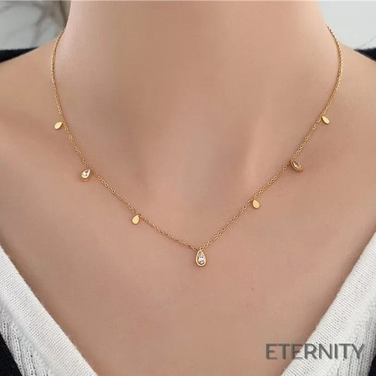 Cadenas Doradas Delicadas con Dijes Geométricos y Brillantes - ETERNITY