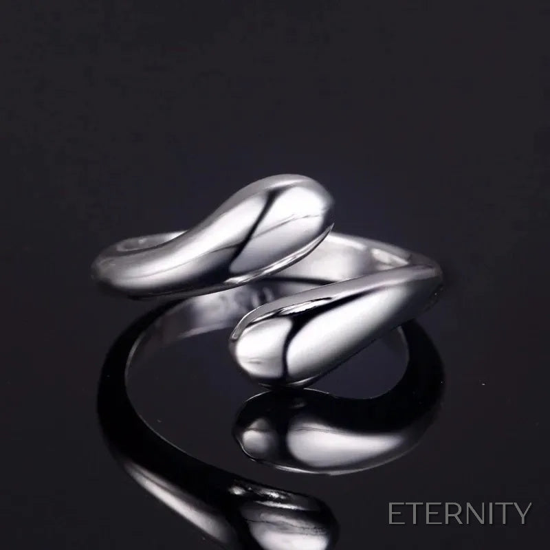Set de Accesorios Minimalista Plateado con Diseño de Gota de Agua (4 Piezas) - ETERNITY