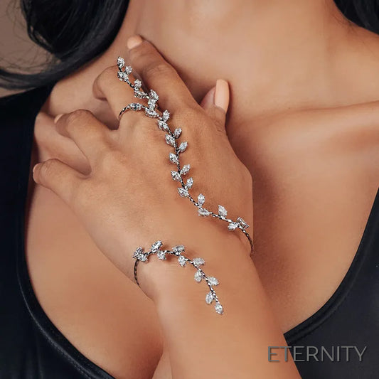 Brazalete de Dedos con Diseño de Hojas Brillantes - ETERNITY