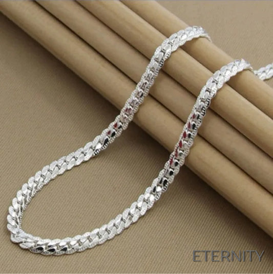 Cadena Masculina Elegante con Acabado Plateado/Dorado y Eslabones Modernos - ETERNITY