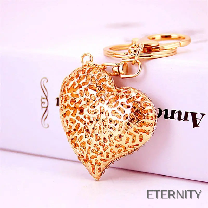Adorable Llavero con Dije de Corazón Cubierto de Cristales - ETERNITY