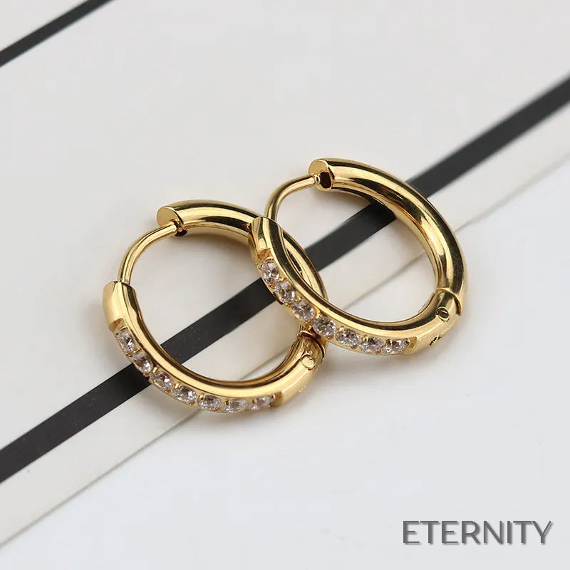 Zarcillos de Aro Pequeños Dorados con Cristales - ETERNITY