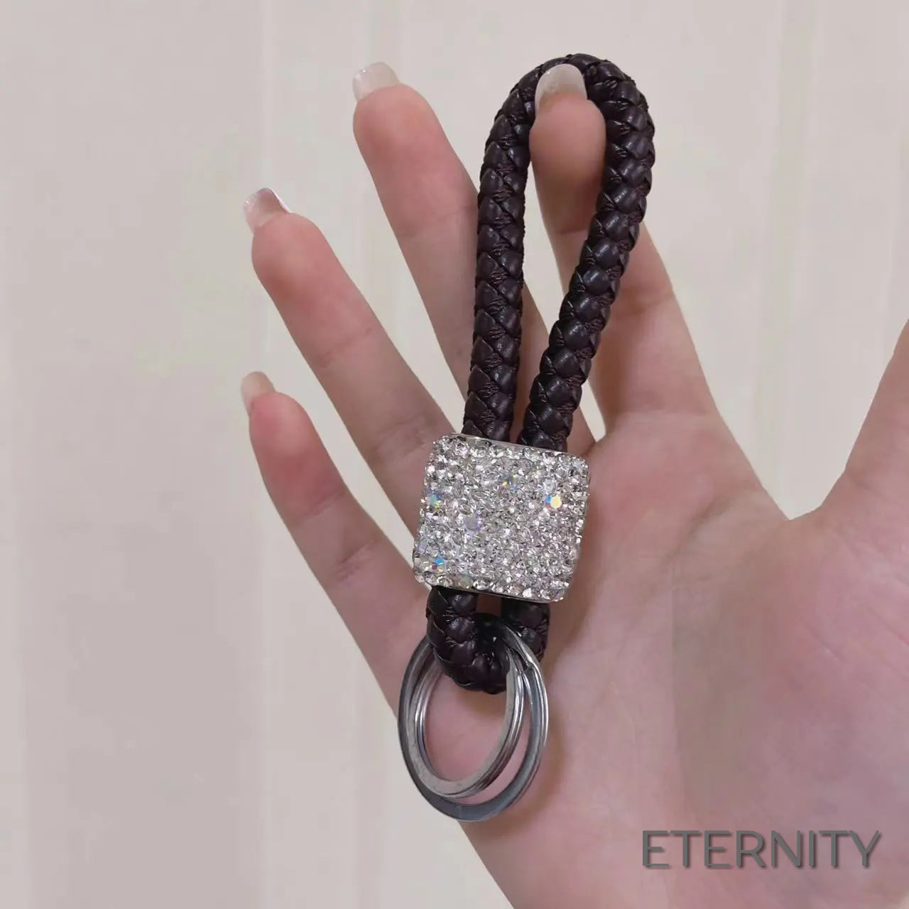 Llaveros Femeninos de Moda con Cuerda Trenzada y Cristales - ETERNITY