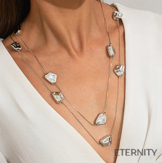Collar de Capas con Diseño Abstracto y Texturizado - ETERNITY