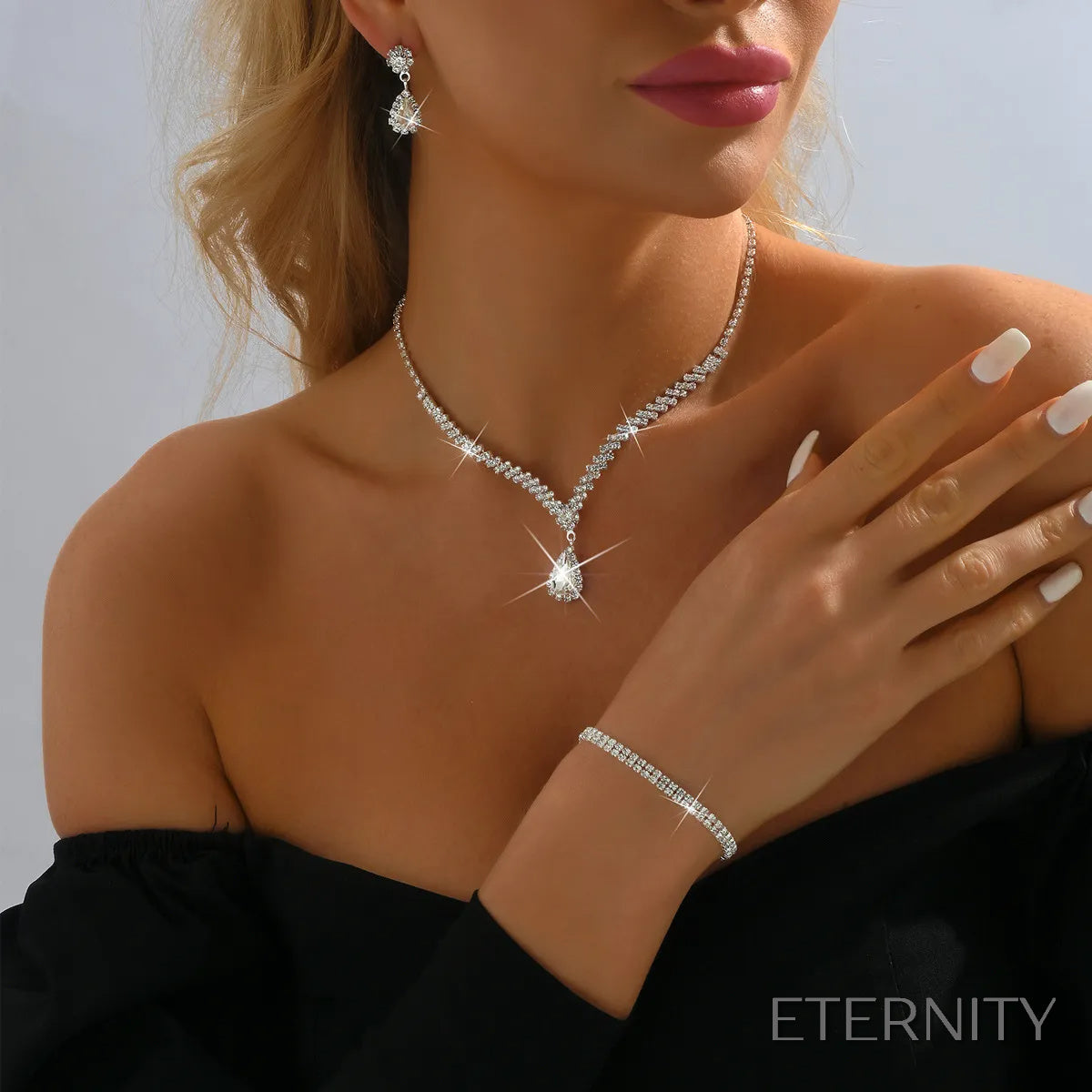 Set de Joyería Nupcial de Metal y Rhinestones: Collar Zarcillos y Pendientes Elegantes - ETERNITY