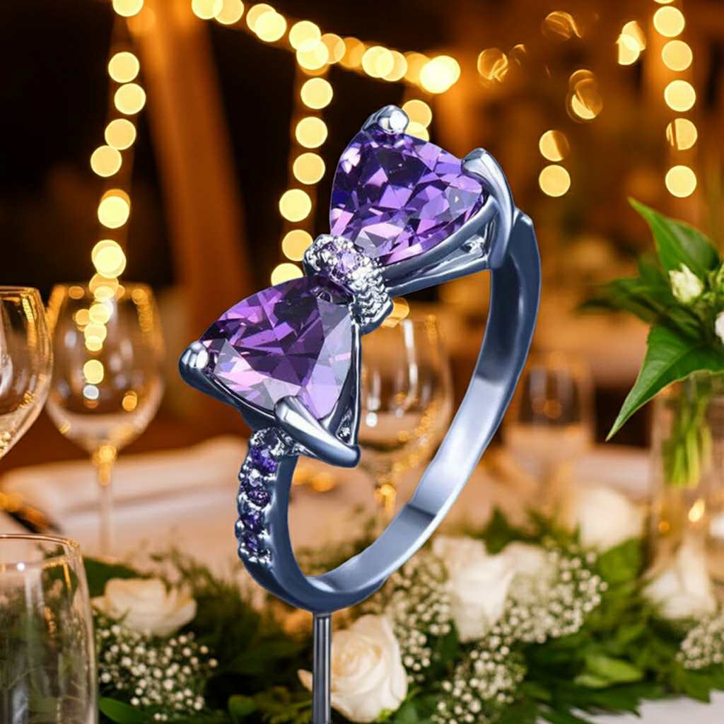 Anillo "Amethyst Bow" de Lazo con Cristales Violetas y Banda Empedrada ETERNITY