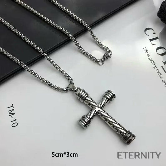 Collar con Colgante de Cruz Religiosa Vintage Simple para Hombre2
