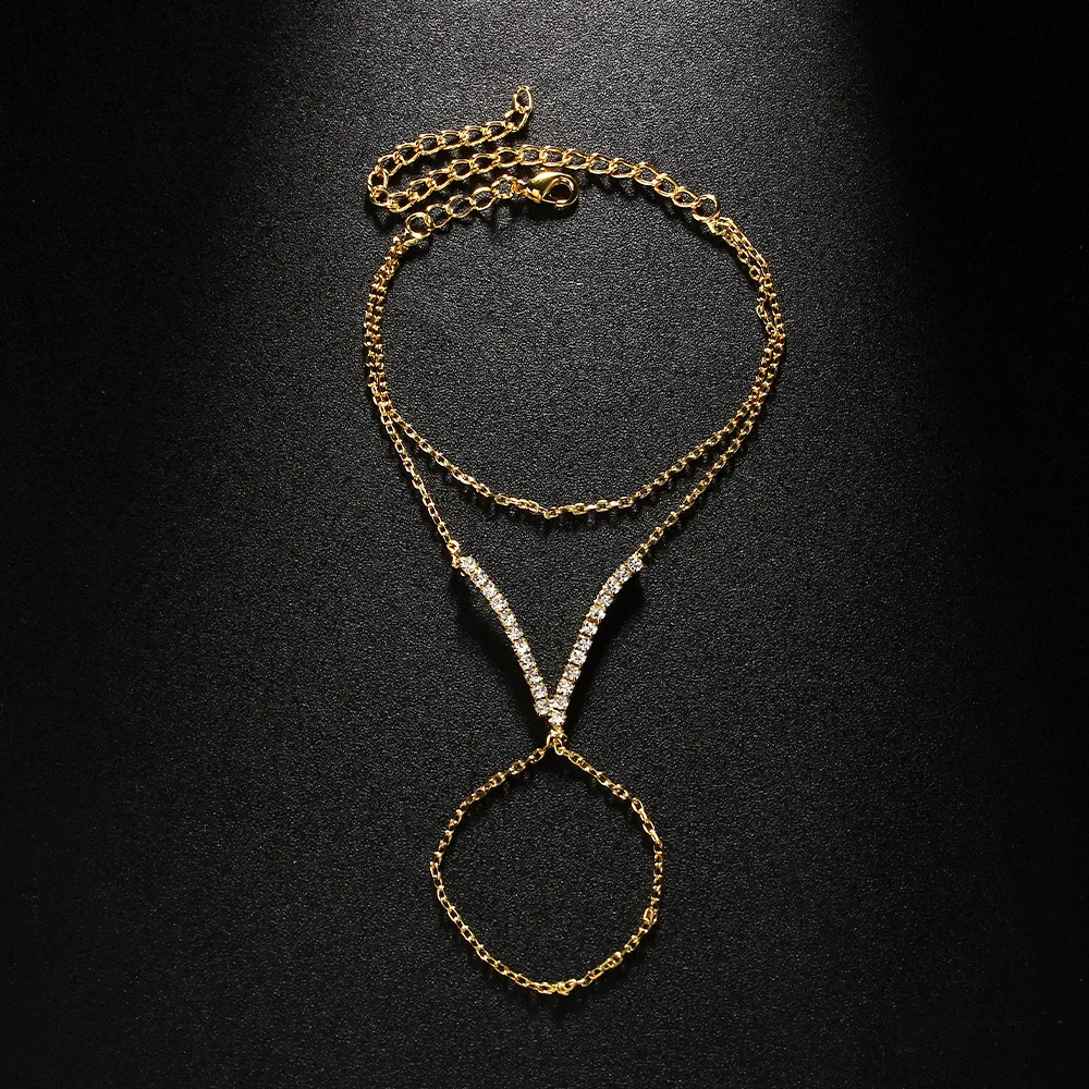 Elegante Pulsera Femenina de Mano con Brillantes en Forma de V - ETERNITY